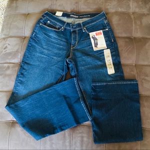 Jean Signature by Levi Strauss & Co Women's Modern